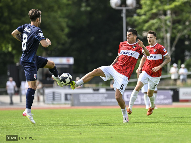 SG Barockstadt - TSG Balingen: Denis Latifovic
