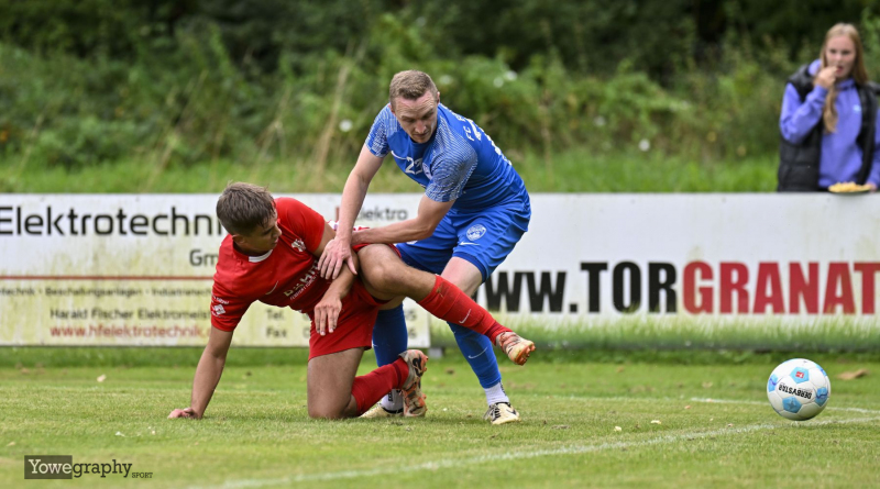 FC Eichenzell - SV Hofbieber: Moritz Reith gegen Yannik Bleuel