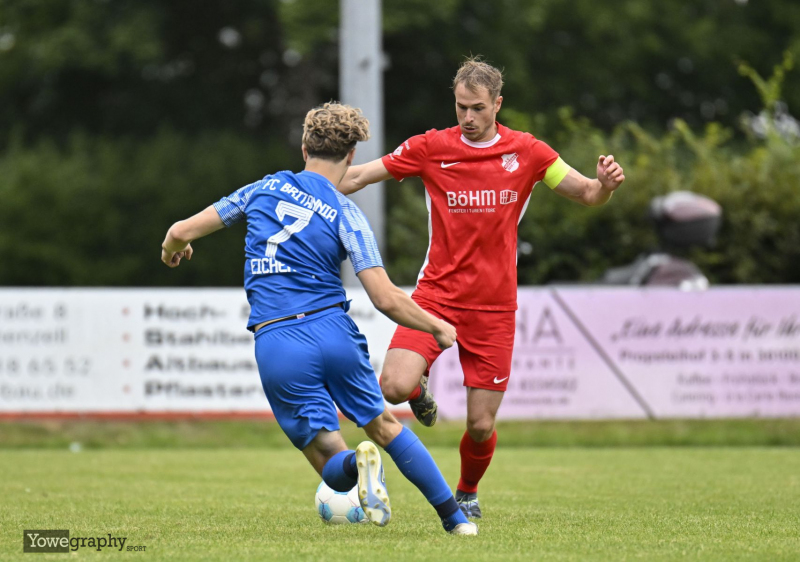 FC Eichenzell - SV Hofbieber: Philipp Pfeiffer gegen Jonah Haas