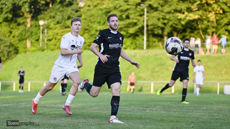 SG Barockstadt II - SV Hofbieber: Niclas Hartwig gegen Kevin Krieger