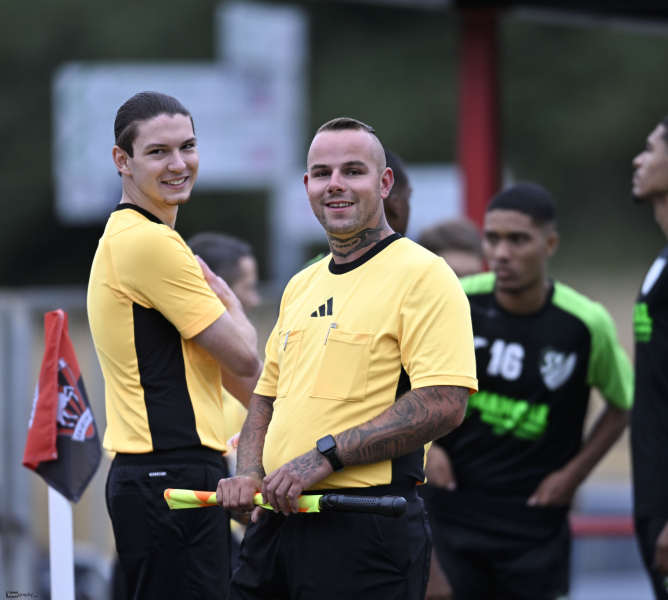 SG Bronnzell - SV Neuhof: Marcel Schlosser