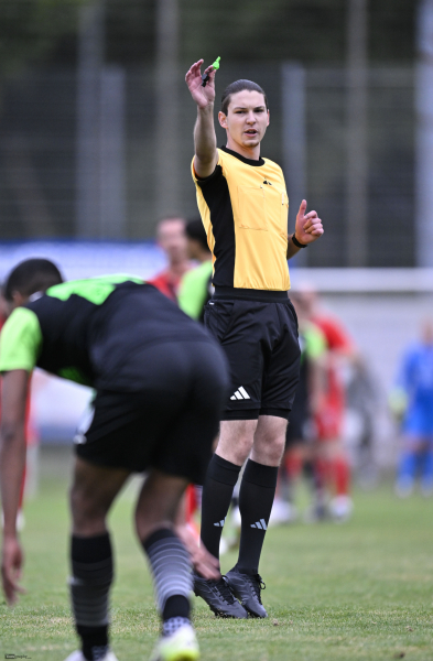 SG Bronnzell - SV Neuhof: Giuliano Begeja