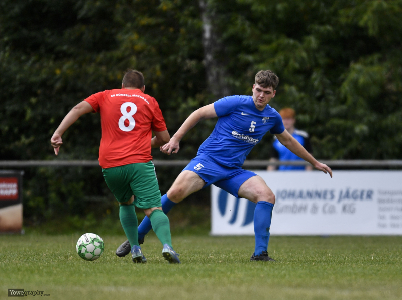 FSV Thalau II - SG Künzell III Bachrain II: Benjamin Farnung