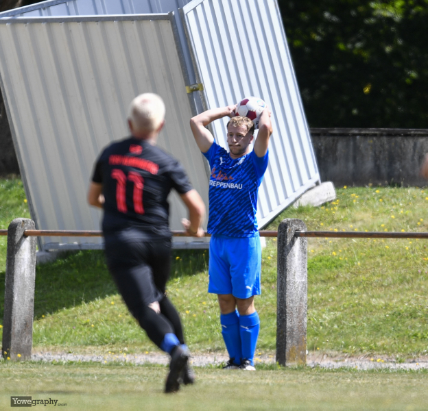 TSV Neuenberg II - SC Motten II: Lukas Leibold