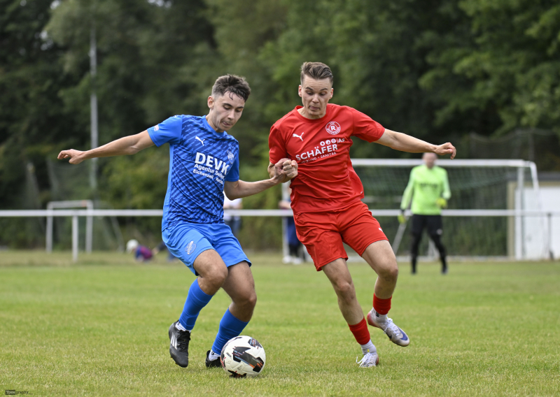 TSV Rothemann - SG Kerzell: Kristian Matijevic gegen Jakob Müglich