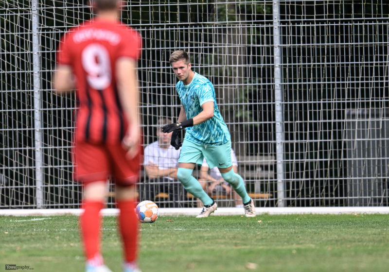 KSV Niesig gegen SG Kerzell II Löschenrod II: Jan Pariess