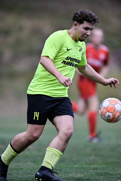KSV Niesig gegen SG Kerzell II Löschenrod II: Nick Lamert