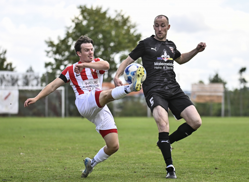 SG Sickels - SG Bronnzell: Oliver Siegfried gegen Julian Pecks