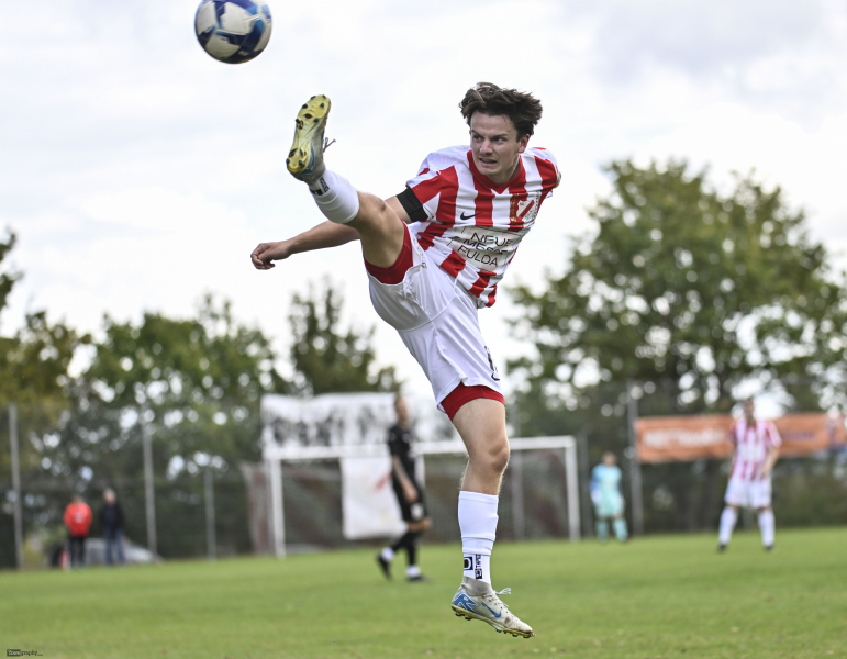 SG Sickels - SG Bronnzell: Oliver Siegfried