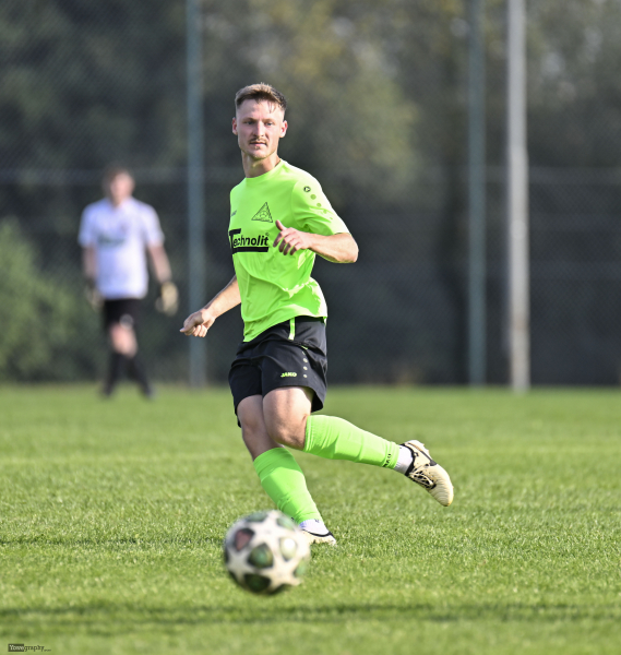 SV Großenlüder - SG Neuenstein: Noah Paszkiewicz