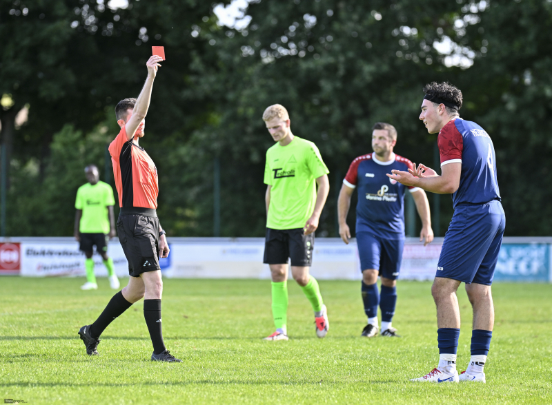 SV Großenlüder - SG Neuenstein: Niklas Martin  Hendrik Auth