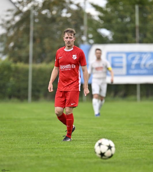 SV Hofbieber - SV Steinbach: Lukas Budenz