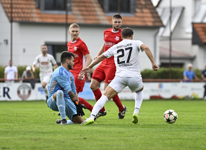 SV Hofbieber - SV Steinbach: Dominik Wendt gegen Akif Kovac