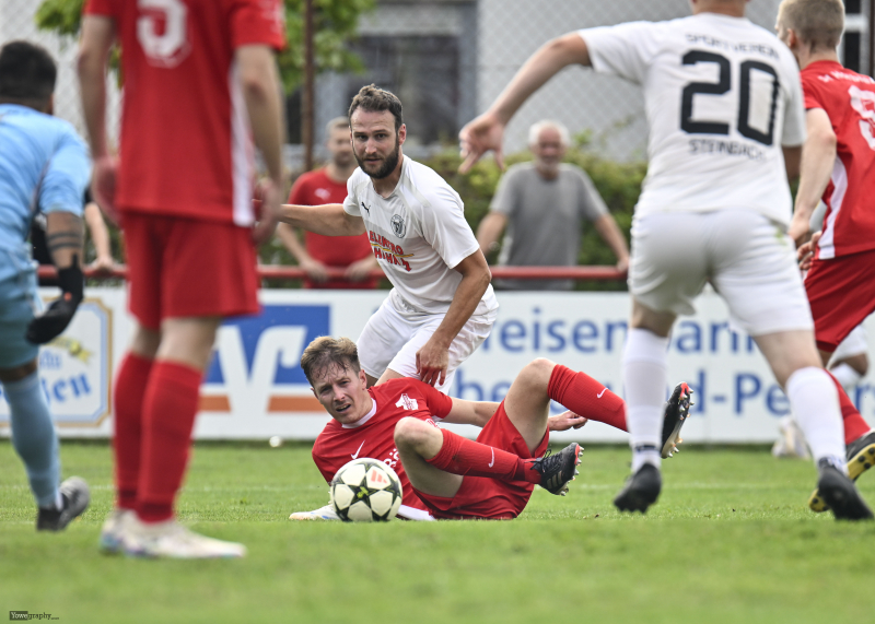 SV Hofbieber - SV Steinbach: Lukas Budenz
