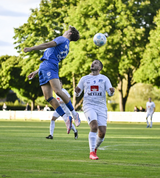FC Eichenzell - SV Flieden: Ronaldo Zenuni