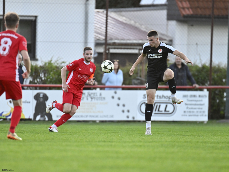 SV Hofbieber - SG Johannesberg: Kevin Krieger gegen Dusan Udovicic
