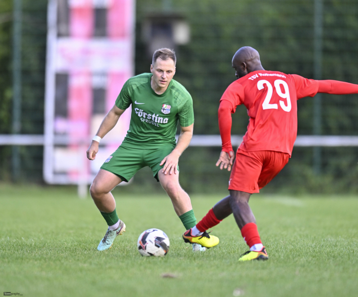 TSV Rothemann - TSG Lütter: Koni Konstantin Höhl gegen Arnaud Torres Wamba Tsague