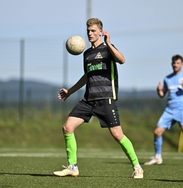 TSV Künzell - SV Großenlüder: Hendrik Auth