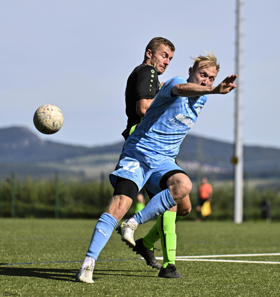 TSV Künzell - SV Großenlüder: Louis Winkow gegen Jakob Schneider