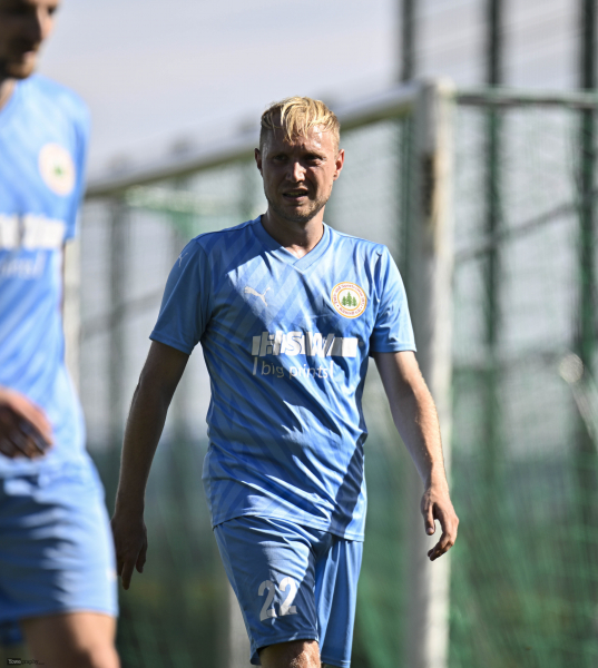 TSV Künzell - SV Großenlüder: Louis Winkow