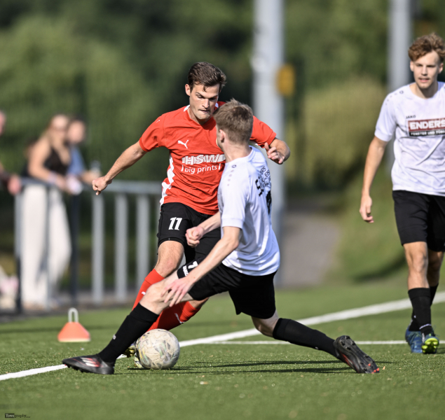 20_Yowegraphy_Jonas_Wenzel_250920_YZ90428