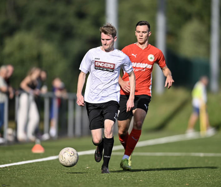 31_Yowegraphy_Jonas_Wenzel_250920_YZ90552