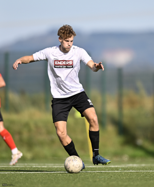 37_Yowegraphy_Jonas_Wenzel_250920_YZ90632