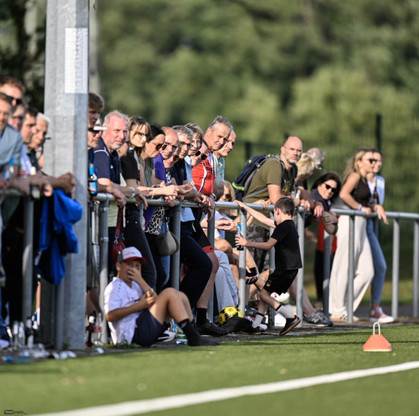 61_Yowegraphy_Jonas_Wenzel_250920_YZ90871