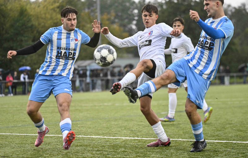 JSG Flieden Schweben - SG Barockstadt U19: Aurel Panse gegen Simeon Schäfer