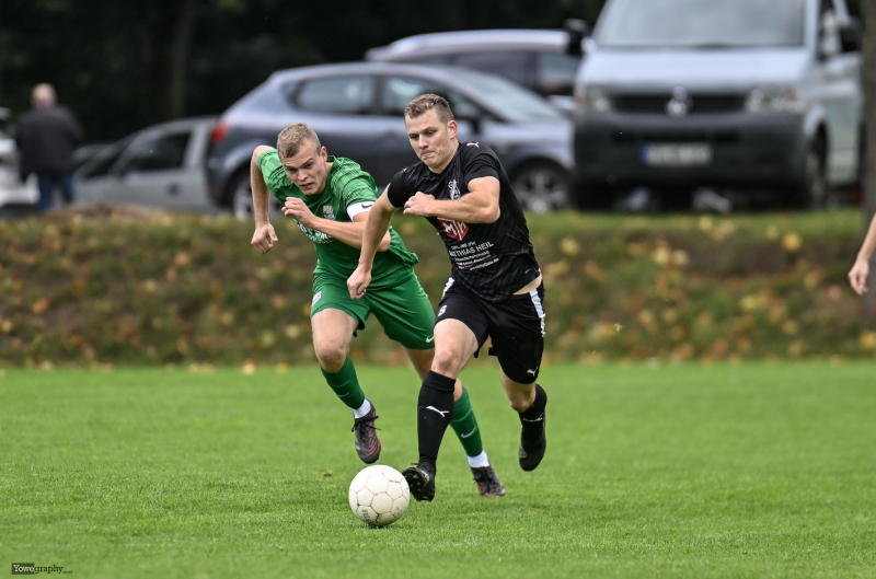TSG Lütter - SV Mittelkalbach: Florian Schertell gegen Felix Leinweber
