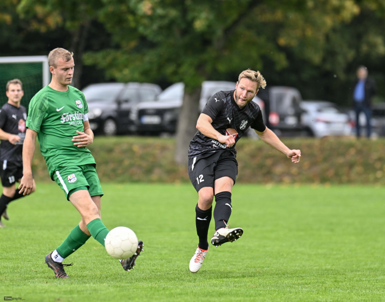 TSG Lütter - SV Mittelkalbach: David Vogt gegen Florian Schertell