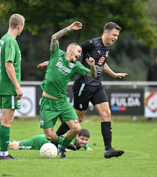 TSG Lütter - SV Mittelkalbach: Tobias Rehm gegen Jonas Kress