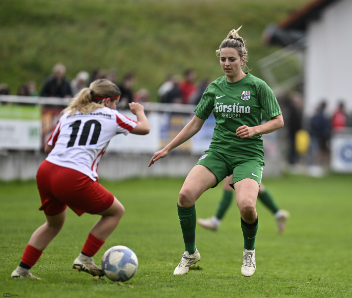 Damen TSG Lütter -  FC Schaafheim: Vanessa Klaus gegen Sara Gregorio Rodrigo