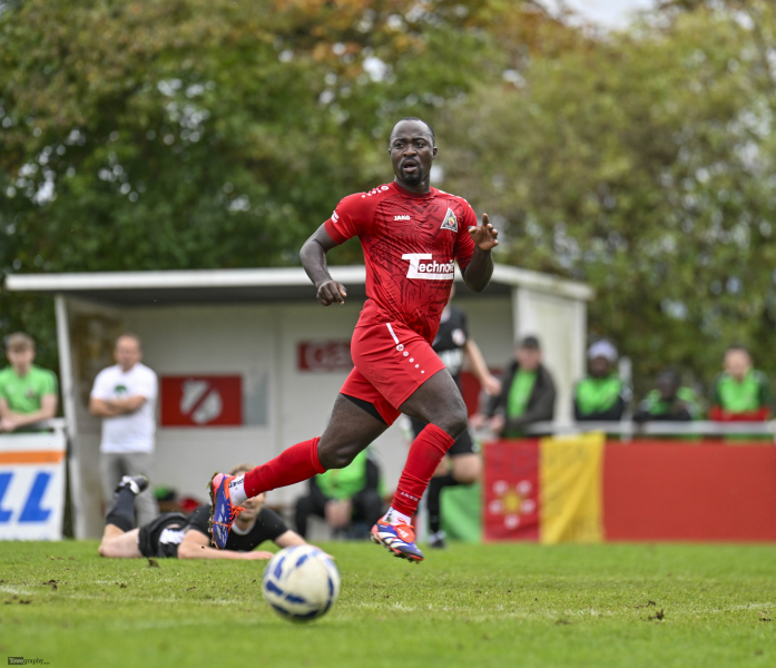 SG Sickels - SV Großenlüder: Roger Mouangue Mouangue