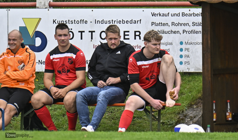 27_Yowegraphy_Jonas_Wenzel_250928_YZ98675