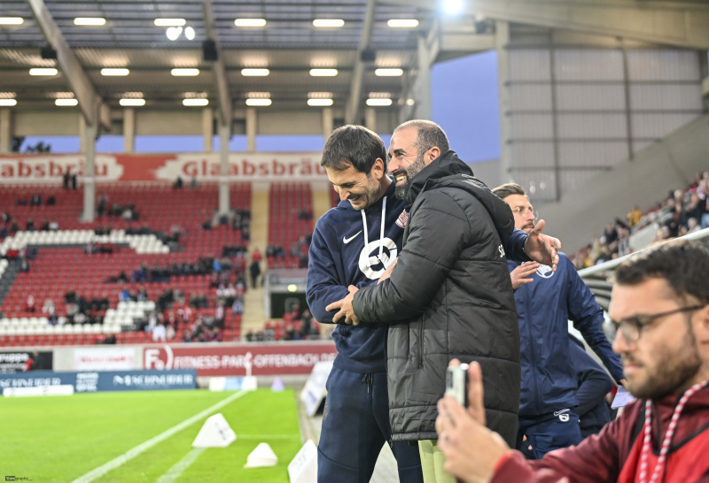 OFC Kickers Offenbach - SG Barockstadt Fulda: Trainer Kristjan Gilbo gegen Daniyel Cimen