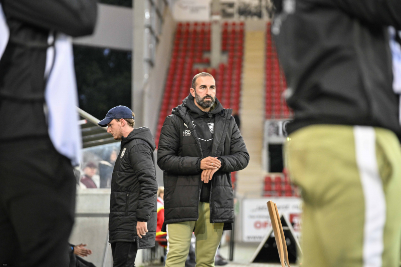 OFC Kickers Offenbach - SG Barockstadt Fulda: Trainer Daniyel Cimen