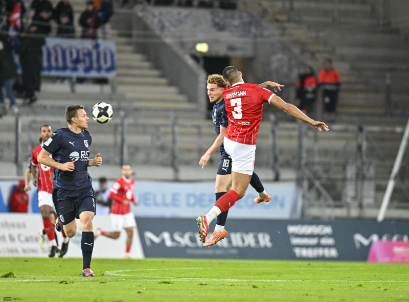 OFC Kickers Offenbach - SG Barockstadt Fulda: Moritz Dittmann gegen Maximilian-Christian Rossmann