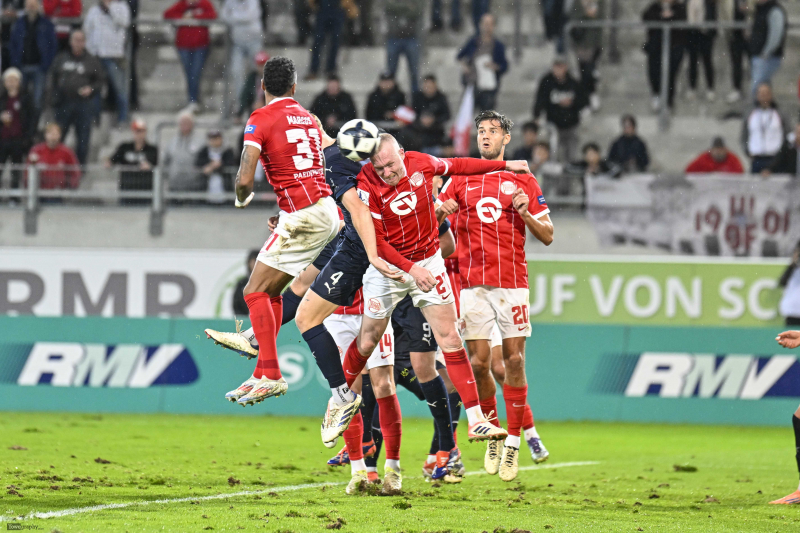 OFC Kickers Offenbach - SG Barockstadt Fulda: Ron Berlinski