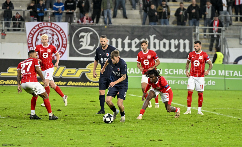 OFC Kickers Offenbach - SG Barockstadt Fulda: Tim Korzuschek