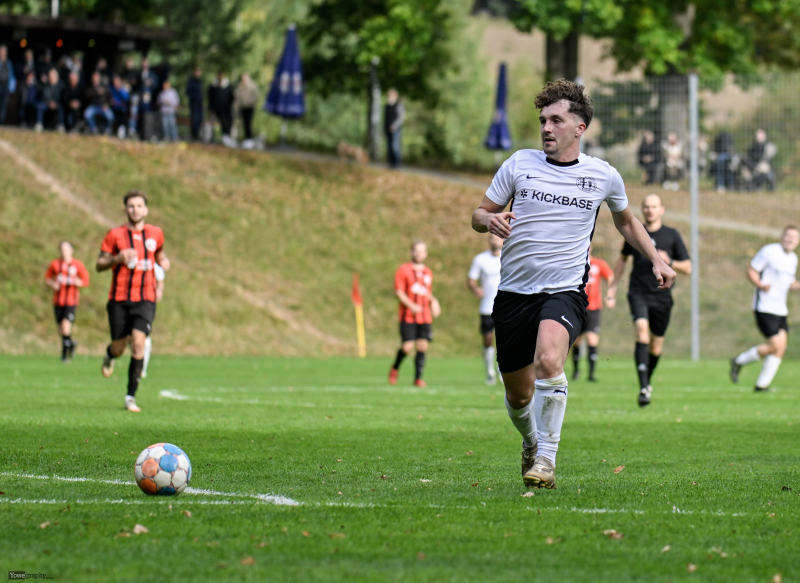 43_Yowegraphy_Jonas_Wenzel_251003_YZ94338