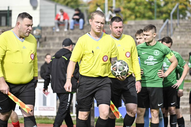 SV Teutonia Großenlüder - FSG Vogelsberg: SR Andreas Böck