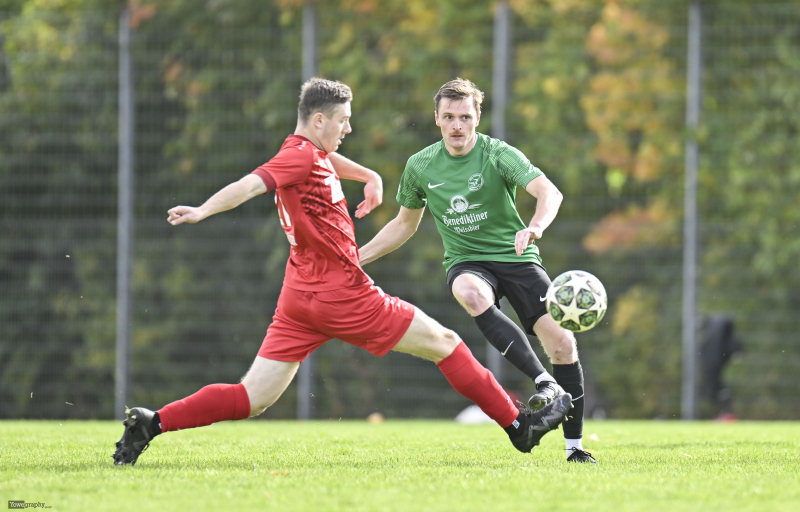 SV Teutonia Großenlüder - FSG Vogelsberg: Benedikt Seifert gegen Moritz Caspar