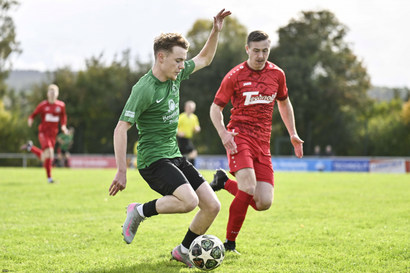 SV Teutonia Großenlüder - FSG Vogelsberg: Mika Wink gegen Benedikt Seifert