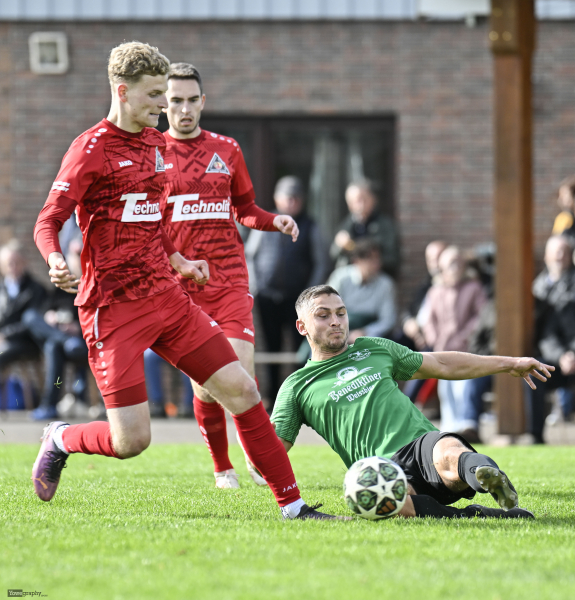 SV Teutonia Großenlüder - FSG Vogelsberg: Hendrik Auth gegen Fabian Lehmann