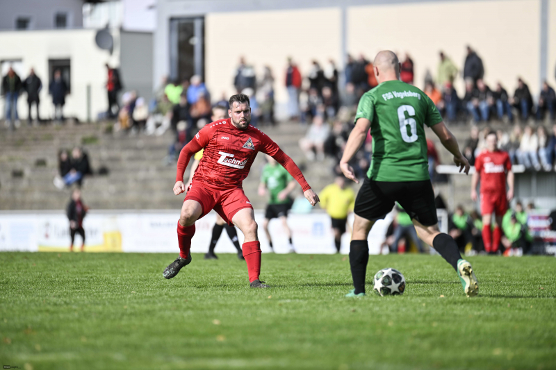 SV Teutonia Großenlüder - FSG Vogelsberg: Pascal Strehl gegen Lorenz Ruhl