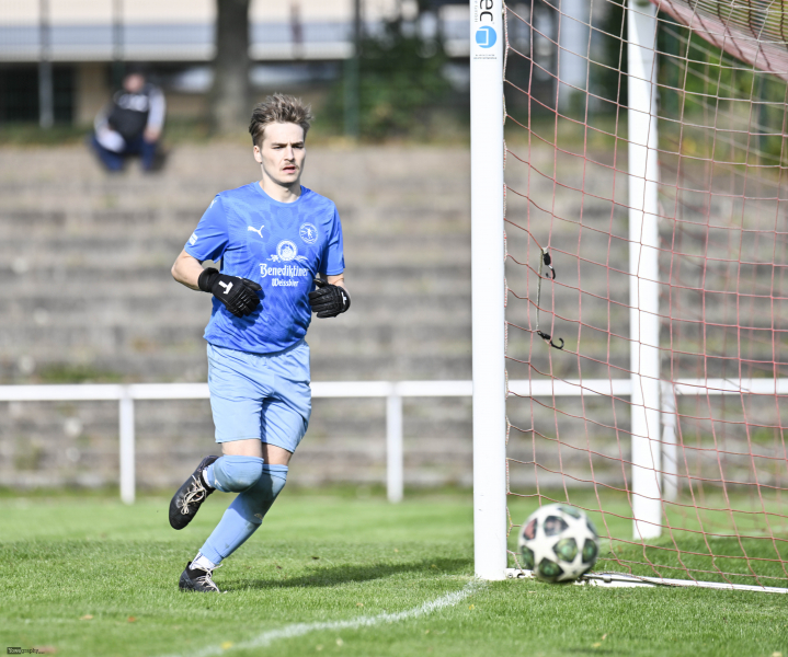 SV Teutonia Großenlüder - FSG Vogelsberg: Pierre Michell Raschke