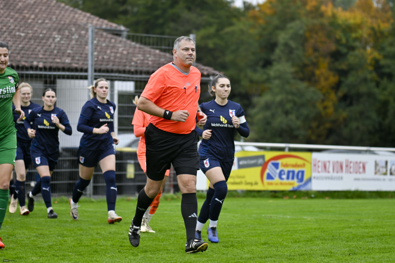 11_Yowegraphy_Jonas_Wenzel_251012_YZ94171