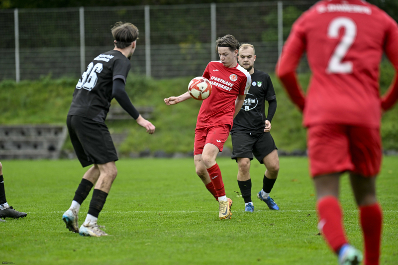 47_Yowegraphy_Jonas_Wenzel_251012_YZ95476