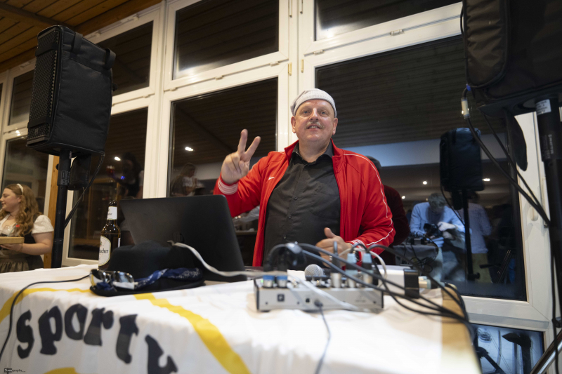 124_Yowegraphy_Jonas_Wenzel_251018_YZ98763